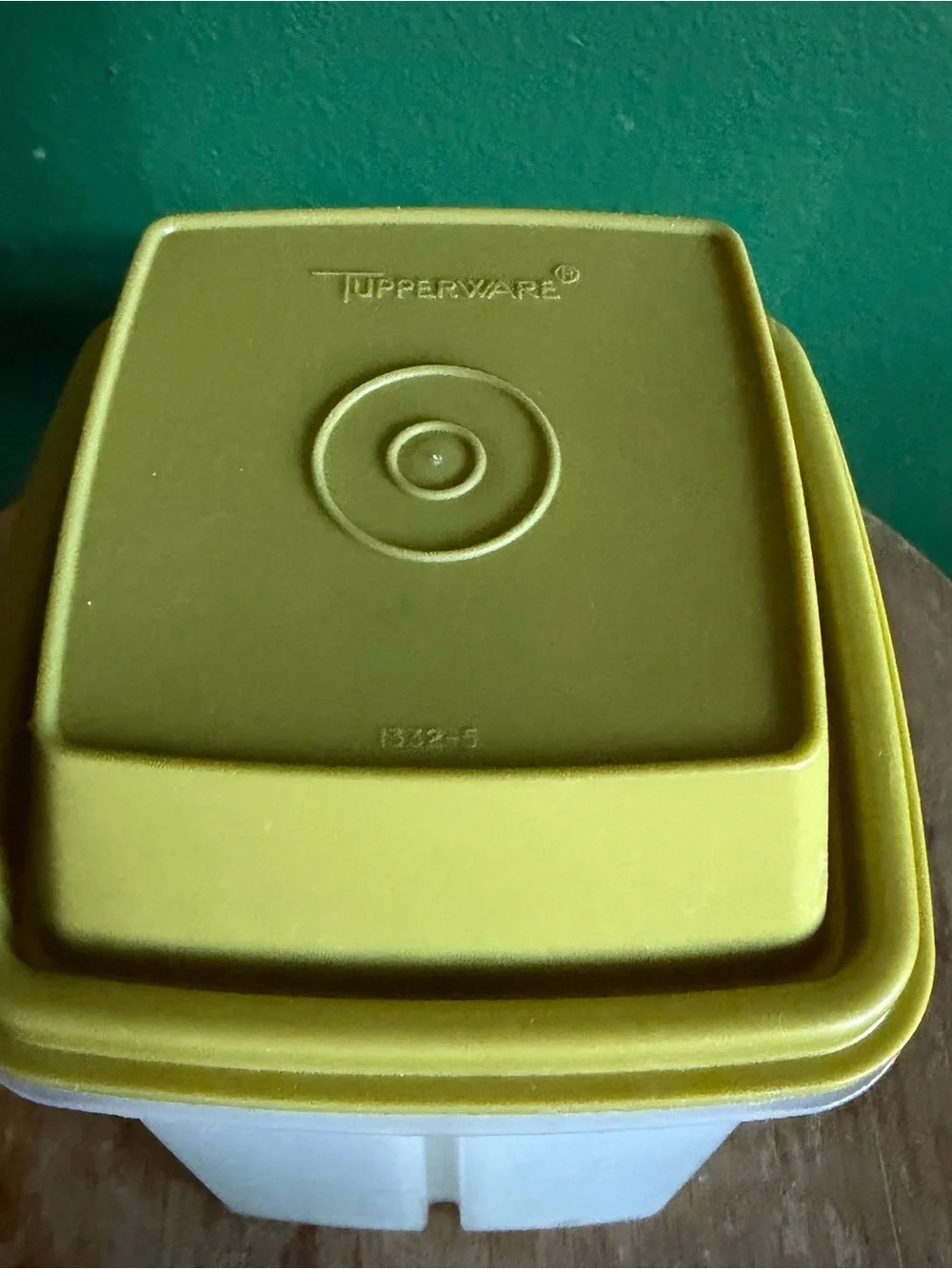 Vintage Tupperware Pickle Keeper known as 